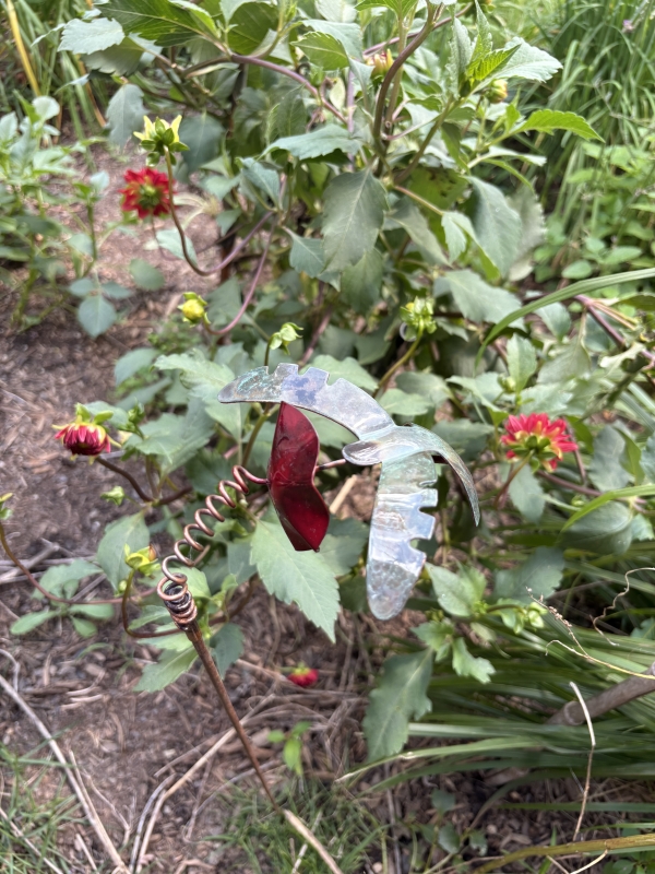 Hummingbird        Garden Stake - Image 3