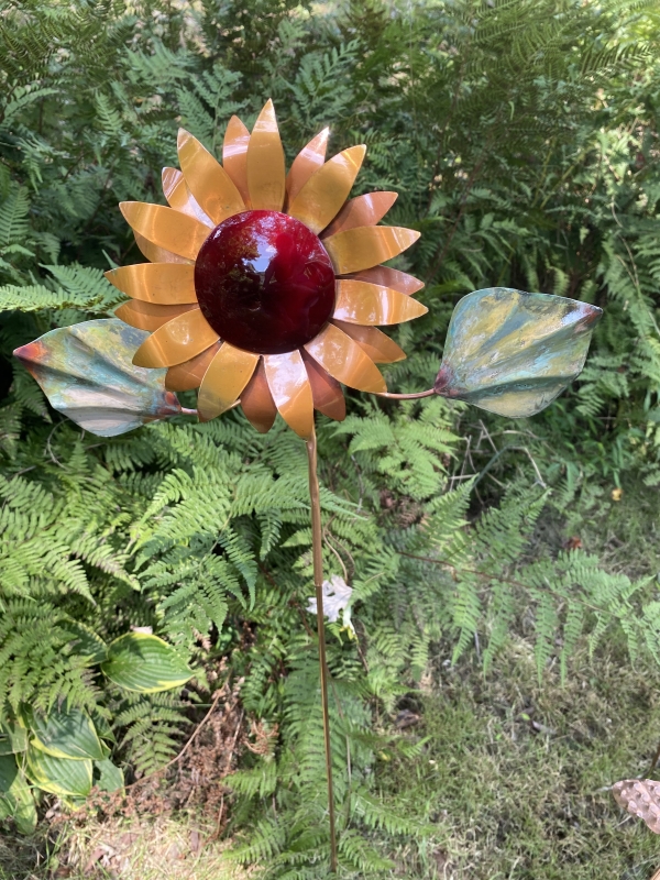 Sunflower        Garden Stake - Image 2